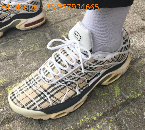 burberry nike tn